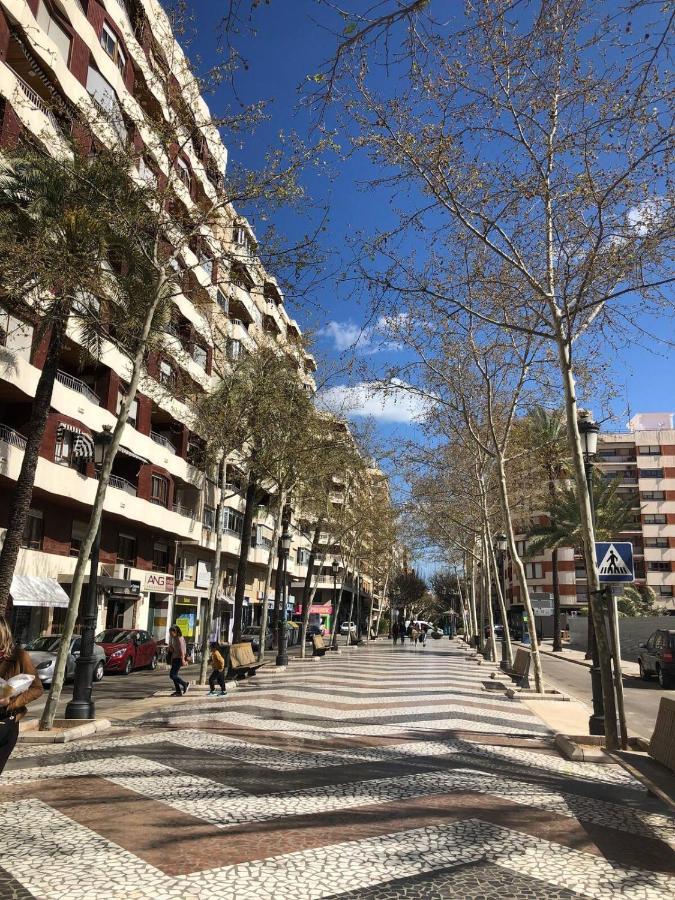 Habitaciones En Gandia A 5 Min Del Centro Historico Luaran gambar